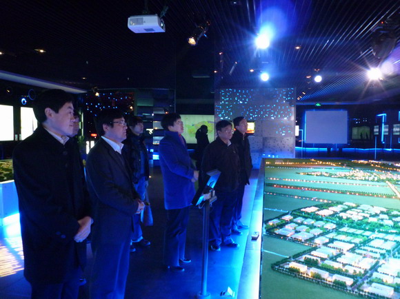 10.12.20 推进校地合作:路建美副校长带队赴太仓考察交流.JPG